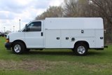 Used 2019 Chevrolet Express 3500 image 2