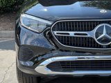 Used 2025 Mercedes-Benz GLC 300 4MATIC image 4