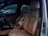 Certified 2025 Porsche Macan image 5