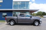 Used 2019 RAM 1500 Classic SLT w/ Luxury Group image 2