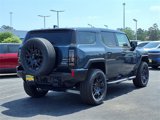 New 2025 GMC Hummer EV 2X w/ LPO, Dark Essentials Package image 5