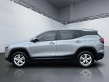 Used 2024 GMC Terrain SLE image 2