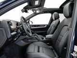 Certified 2024 Porsche Cayenne image 6