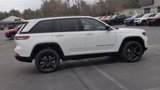 New 2025 Jeep Grand Cherokee Limited w/ Luxury Tech Group II image 3