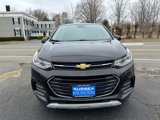Used 2020 Chevrolet Trax LT w/ LT Convenience Package image 2
