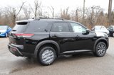 New 2025 Nissan Pathfinder SV image 6