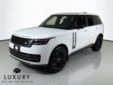 Used 2025 Land Rover Range Rover SE image 2
