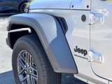 Used 2024 Jeep Wrangler Sport S image 5