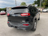 Used 2015 Jeep Cherokee Latitude w/ Comfort/Convenience Group image 5