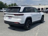 New 2024 Jeep Grand Cherokee Altitude image 4