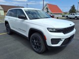 New 2025 Jeep Grand Cherokee Altitude image 3