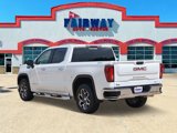 Used 2022 GMC Sierra 1500 SLT w/ SLT Convenience Package image 4