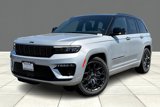 New 2025 Jeep Grand Cherokee Summit image 2