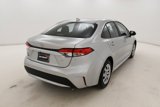 Used 2022 Toyota Corolla LE image 3