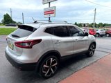 Used 2022 Nissan Rogue Sport SL image 4