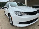Used 2021 Chrysler Voyager Lxi image 3