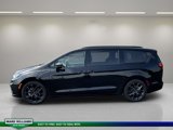 Used 2025 Chrysler Pacifica Limited image 5