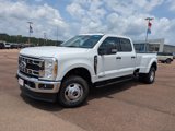 New 2025 Ford F350 XLT image 4