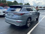 New 2025 Mitsubishi Outlander SEL image 3