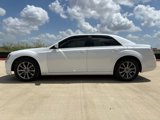Used 2014 Chrysler 300 S image 4