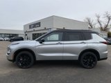 New 2025 Mitsubishi Outlander 4WD Plug-In Hybrid image 2