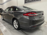 Used 2018 Ford Fusion SE image 5