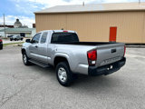 Used 2018 Toyota Tacoma SR image 5
