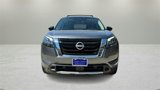 New 2025 Nissan Pathfinder Platinum image 2