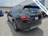Used 2024 Honda Pilot Touring image 3