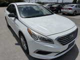 Used 2017 Hyundai Sonata SE image 3