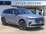 New 2025 Lincoln Nautilus Reserve image 2