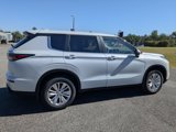 New 2025 Mitsubishi Outlander ES image 4