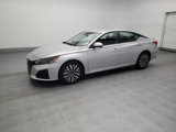 Used 2023 Nissan Altima 2.5 SV image 2