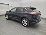 Used 2022 Ford Edge Titanium image 3