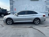 Used 2023 Volkswagen Jetta SE image 4