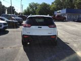 Used 2018 Jeep Cherokee Trailhawk image 5