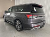 New 2025 INFINITI QX80 Luxe image 5
