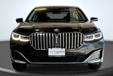 Used 2022 BMW 740i image 3