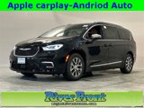 New 2025 Chrysler Pacifica Pinnacle image 2