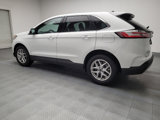 Used 2023 Ford Edge SEL image 3