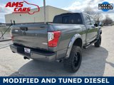 Used 2019 Nissan Titan SV w/ Midnight Edition image 4