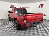 Used 2022 Toyota Tacoma TRD Sport w/ TRD Premium Sport Package image 4