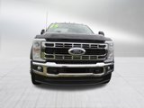 New 2025 Ford F550 4x4 Regular Cab Super Duty image 3
