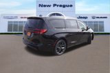 New 2025 Chrysler Pacifica Limited w/ Trailer Tow Group image 4