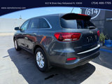 Used 2020 Kia Sorento LX image 2