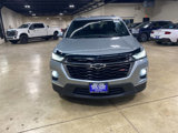 Used 2023 Chevrolet Traverse RS image 2