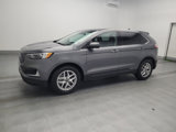 Used 2024 Ford Edge SEL image 2