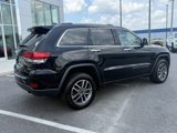 Used 2022 Jeep Grand Cherokee Limited image 3