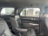 Used 2022 Ford Explorer XLT image 2