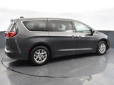 Used 2023 Chrysler Voyager LX image 4